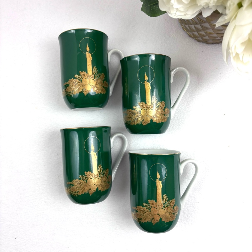 Vintage 70’s (4 Set) of Otagiri Green/Gold Candle Holiday Christmas Mugs